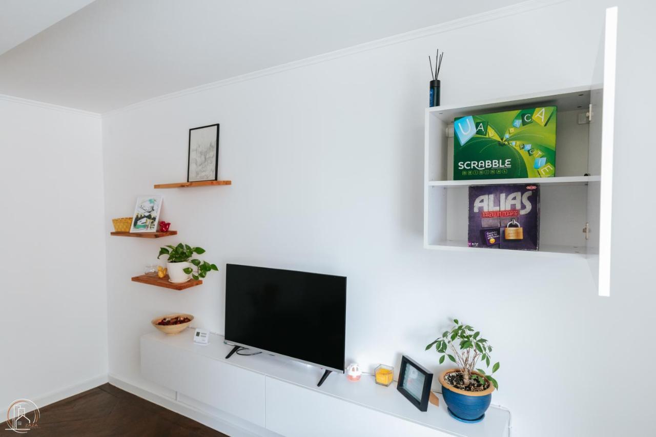 Zaza Apartament - Central Area, With Balcony Târgu Jiu Eksteriør billede