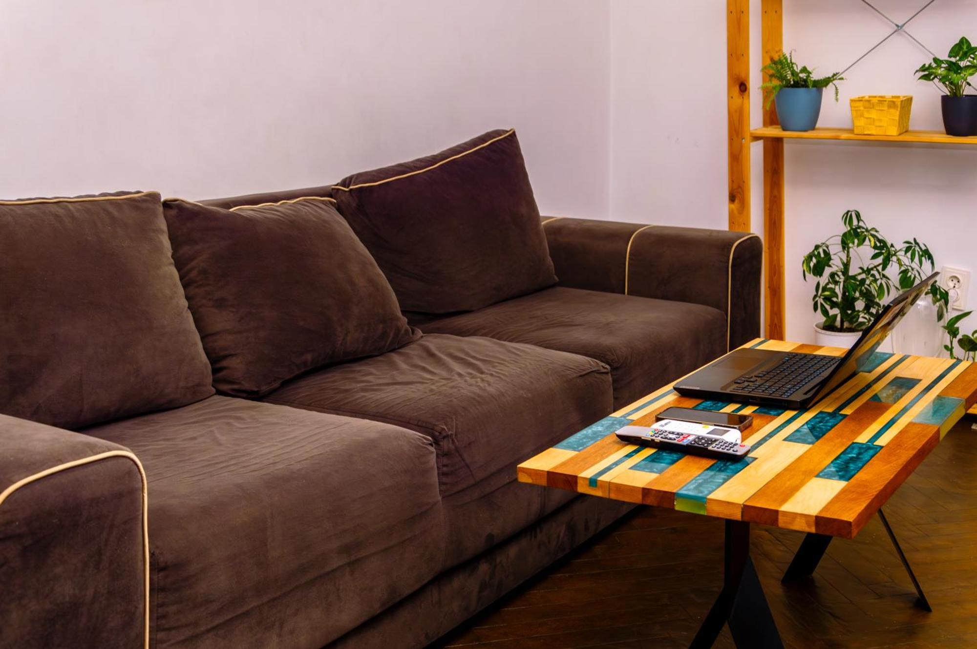 Zaza Apartament - Central Area, With Balcony Târgu Jiu Eksteriør billede